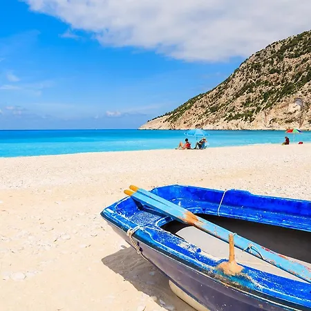 Sarakiniko With Private Pool Holiday home Poros (Kefalonia)