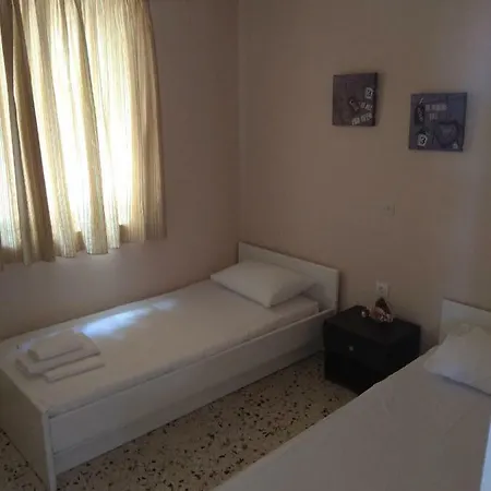 Sarakiniko With Private Pool Holiday home Poros (Kefalonia)